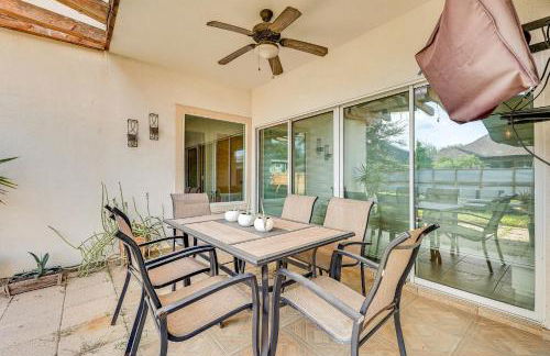 Covered Patio and Grill Colorful McAllen Home - Foto 22