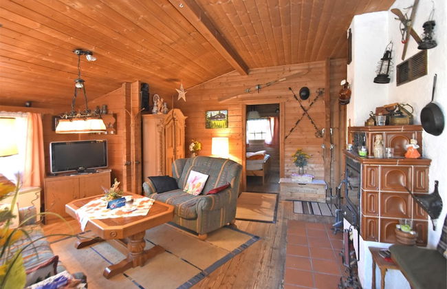 Detached Wooden House with Fireplace & Large Garden near Bad Wildungen - Foto 8