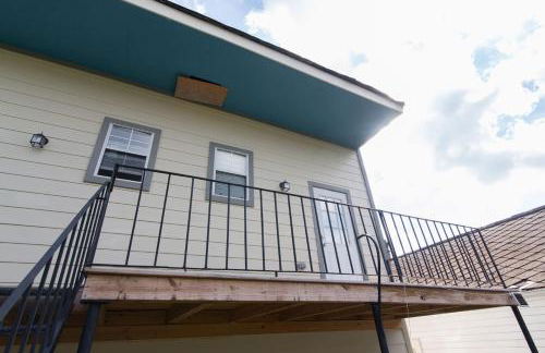 Modern Condo 2 Blocks From Quarters - Foto 29