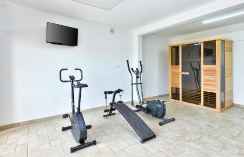 Cozy Home In Krasic With Sauna - Foto 52