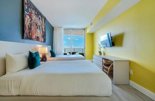 Luxury Living on the Beach with Resort Amenities - Photo 42