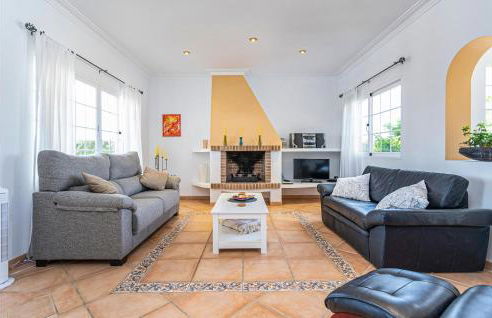 3 Bedroom Gorgeous Home In Cala Bona - Foto 2