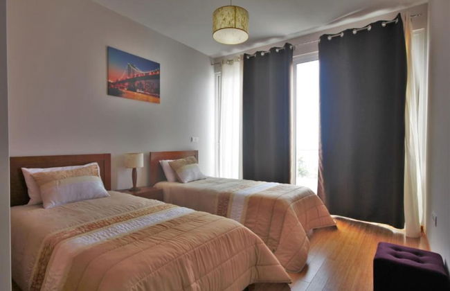 Farious Villa - Photo 3