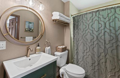 The Gathering Place! Sleeps 24, Lakeview, Game room - Foto 75