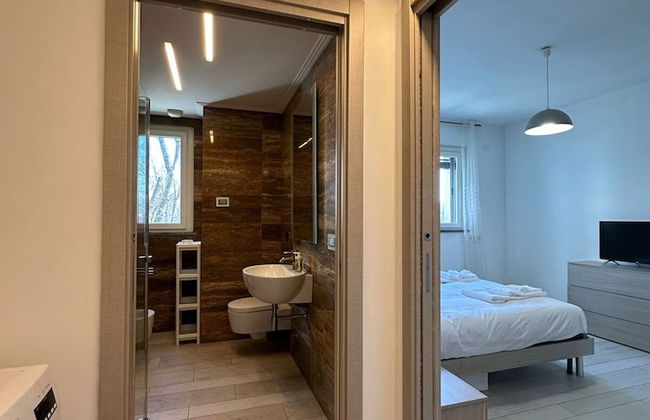 Bilocale Moderno e Confortevole con Terrazzo - Foto 10