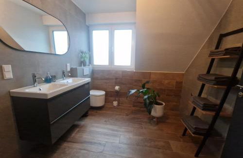 TheFerienwohnungen mit Balkon oder Terrasse - Foto 73