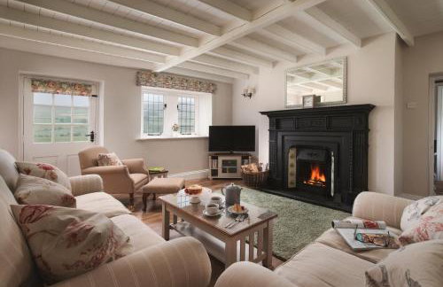 Crow Hall - Luxury Holiday Accommodation - Photo 5