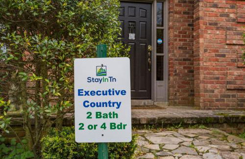 Brenda Lee History 4BR Retreat Pool Hot Tub - Photo 32