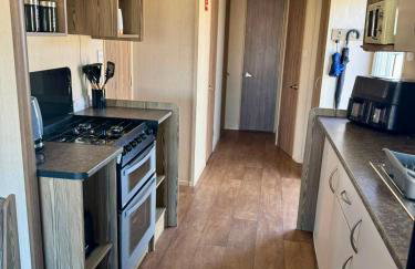 Kingfisher Caravan Platinum and Silver - Foto 25