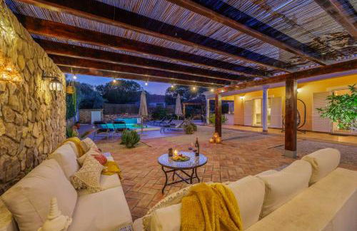 Stunning Countryside Villa w Private Garden & Pool - Foto 4