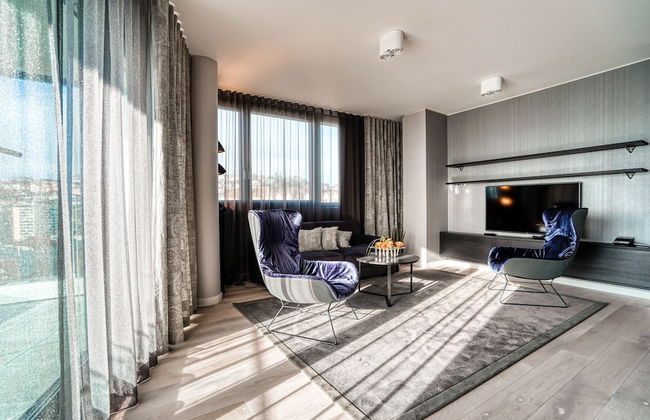 CLOUD No7 Apartments - Photo 21