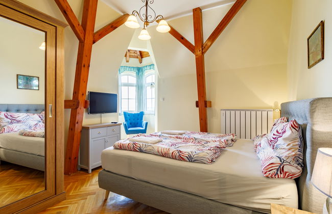 10 bedroom House in Fonyód with private pool and garden - Photo 11