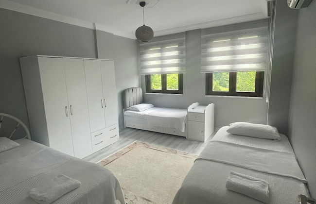 Garden House Villa - Photo 5