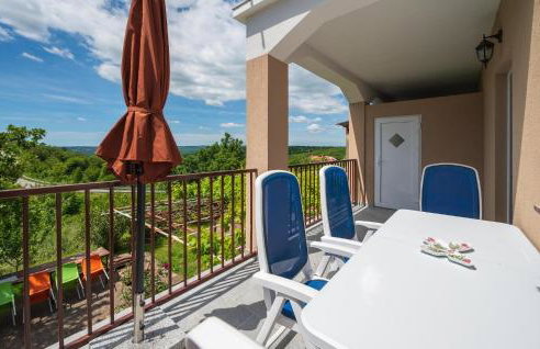 Beautiful Apartment In Labin - Photo 18