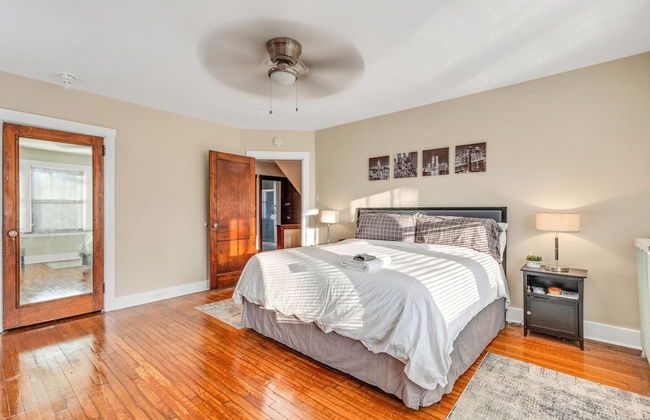 Spacious 3BR Home near Downtown, Oakland & East Liberty! Max 15 nights by RedAwning - Foto 2