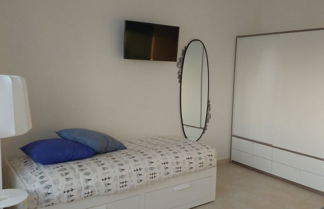 My Room in Trani - Foto 8