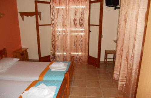 Violetta Studios & Apartments - Foto 37