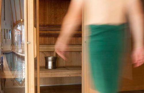 Retallack Resort 4 bedroom lodge - Hot Tub for hire on request -Pool & Spa - Foto 18