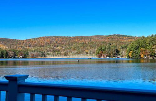 Massachusetts Lake House with Dock - Pets Welcome! - Foto 6