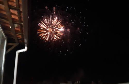 Apartamento 2 quartos 2 banheiros frente praia - Foto 15