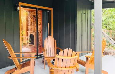 Maggie Valley 4BR Cabin with Hot Tub in Serene Forest - Foto 15