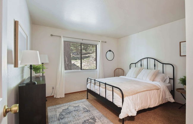 Palisades Point Prime Location! - Photo 4