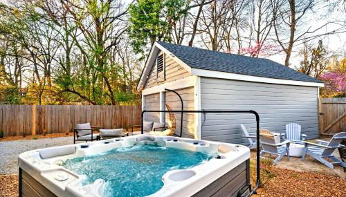 Hot Tub & Pool Table Mins to Beale Renovated - Foto 2