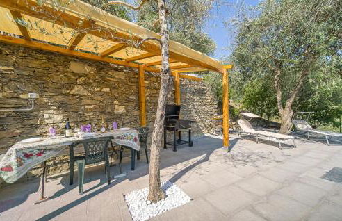 1 Bedroom Nice Home In Avegno - Foto 2