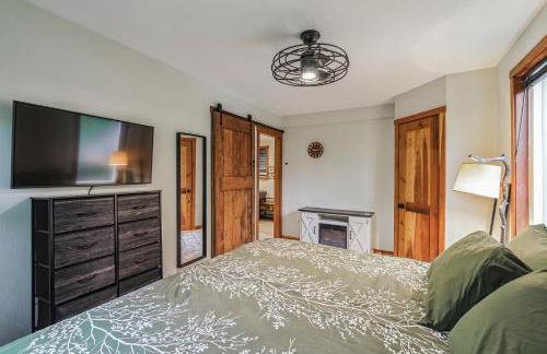 Your Lazy Bear Destination - You're Right In The Thick Of It! Book It Now, Reach Out With Questions! - Foto 20