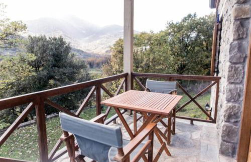 Πέτρινη κατοικία με υπέροχη θέα στο όρος Κόζιακα. - Foto 12