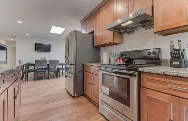 @ Marbella Lane - Boho 'n Sleek Rtreat Pool Tble - Foto 9