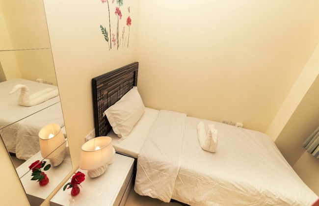 Marina Crown Tower - Photo 57