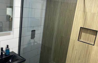 Lake view townhouse - Photo 12