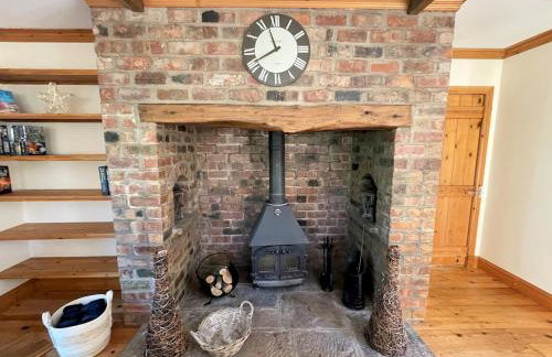 Beautiful 5BR House near Gretna Green with Garden - Pass the Keys - Photo 23