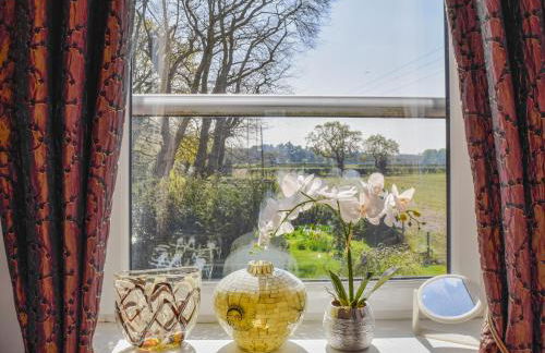 The Stables - Photo 16