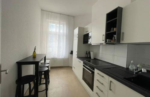 LUCKY STAYS LS04 - Vollausstattung - Zentrum - Aufzug - große Küche - 2 Zimmer - Smart-TV - Foto 23