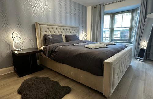 Lovely 1-bed Apartment in Town Centre Colchester - Foto 29