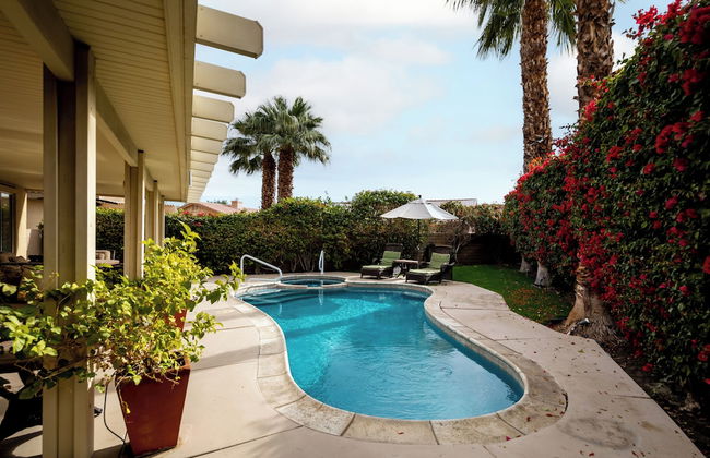 Indian Palms Oasis - Just a Walk to Festivals! - Foto 1