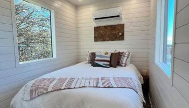 NEW The Flagship 2 Story Container Home - Foto 4