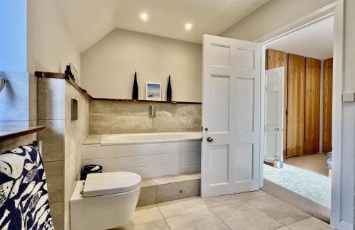 The Shallows by inspirestays-com - Foto 58