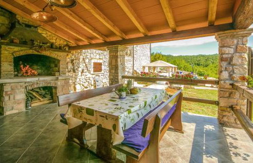 2 Bedroom Beautiful Home In Labin - Foto 9