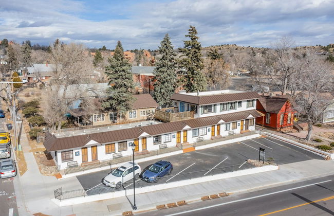 1BD Suitenear Old Colorado City & Hiking!dogs Welcome! - Photo 24