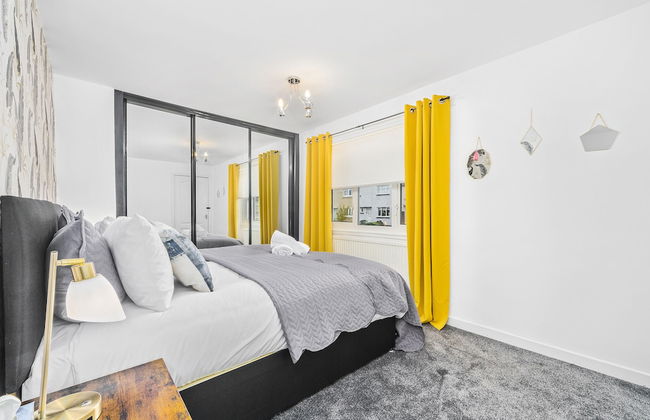 Rothesay House by Klass Living - Photo 5