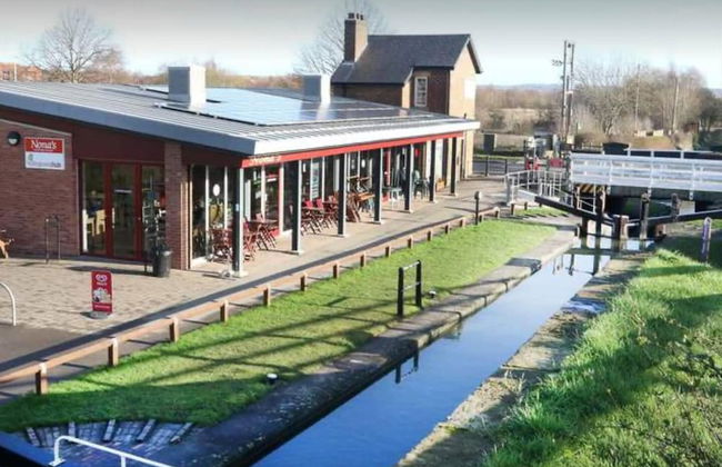 Impeccable 1-bed Apartment in Chesterfield - Foto 24