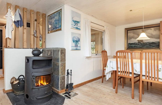 6 Person Holiday Home in Haarby - Foto 13