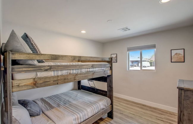 Family Retreat By Old Town w Pool - Foto 11