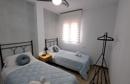Apartamentos Maria Cristina con parking privado gratis - Foto 11