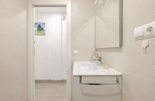 Morning Coffee by the Sea 1 BR Between Capellans and Llevant Beaches - Foto 16