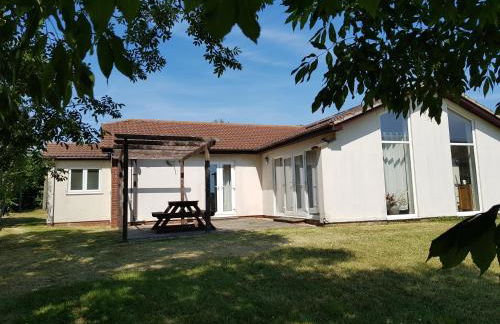 Stoneleigh Village - Foto 69