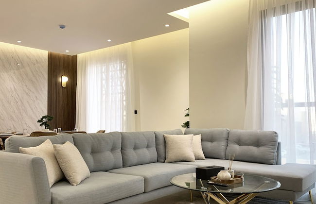 Tawun A1-8 Royal touch Balcony GZ41 - Foto 1